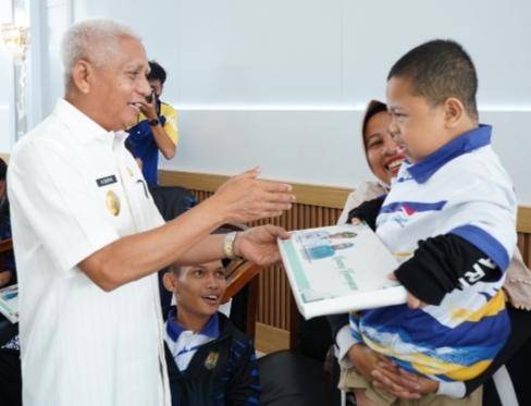 Atlit, Official Dan Pengurus NPC Dilepas Keberangkatannya Ke Peparprop Sumut