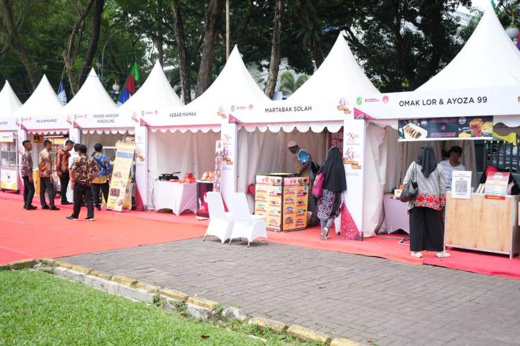 Semarak Hut Dekranas, Omzet Tembus Rp2 Miliar