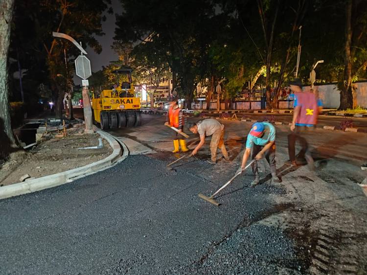 Dinas SDABMBK Kota Medan Perbaiki Jalan Slamet Riyadi*