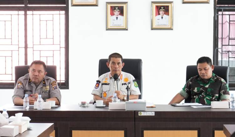 Keterangan Kasatpol PP Medan Terkait Anggota Ormas Tertimpa Reruntuhan Bangunan Liar di Belawan