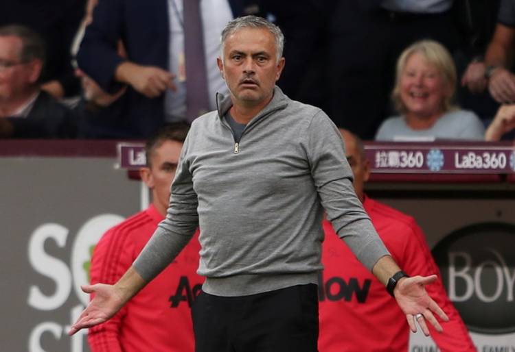 Jose Mourinho Sangat Gempar Diisukan Jadi Pelatih PSG? AS Roma Angkat Bicara