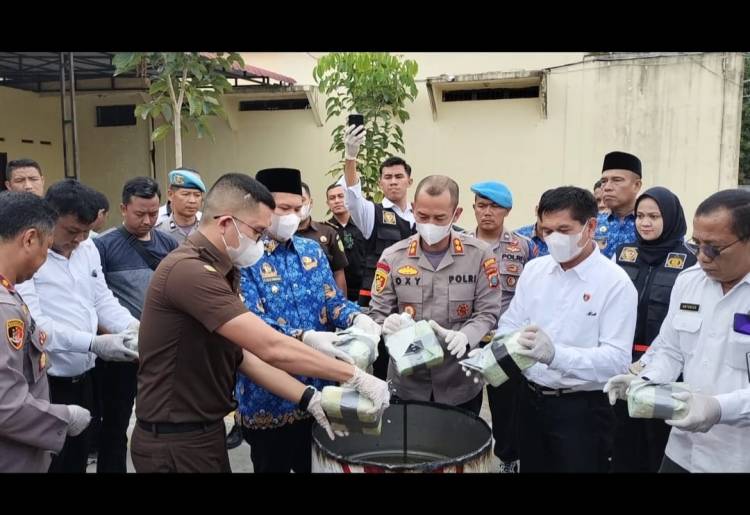 Polres Sergai Musnahkan Barang Bukti  Sabu-Sabu 28 Kg