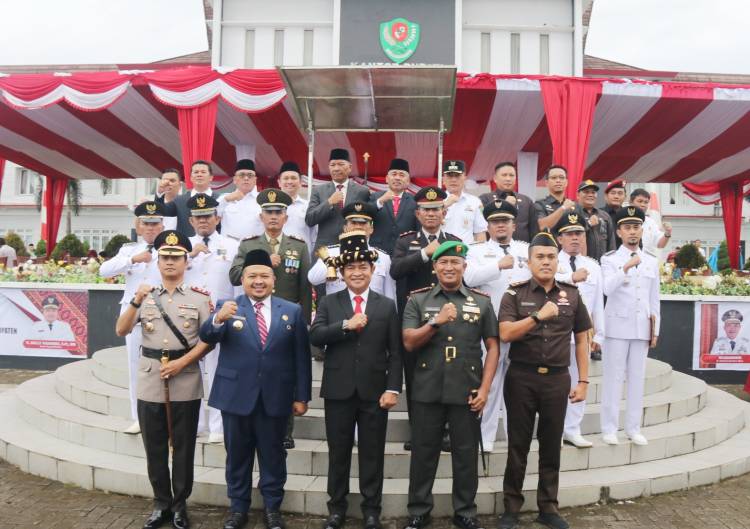 Pj Gubernur Sumut : Motivasi Bagi Para Bupati dan Camat