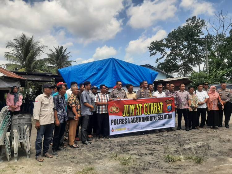 Kapolres Labusel Jumat Curhat di PT Asam Jawa : Mari Bersama Kita Jaga Kamtibmas