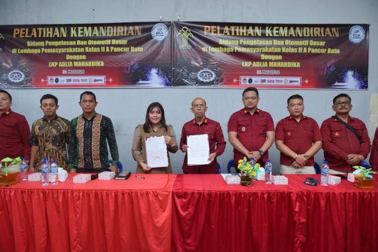 Gandeng LKP Adlia Mahardika, Lapas Pancur Batu Gelar Pelatihan Bidang Pengelasan dan Otomotif Dasar