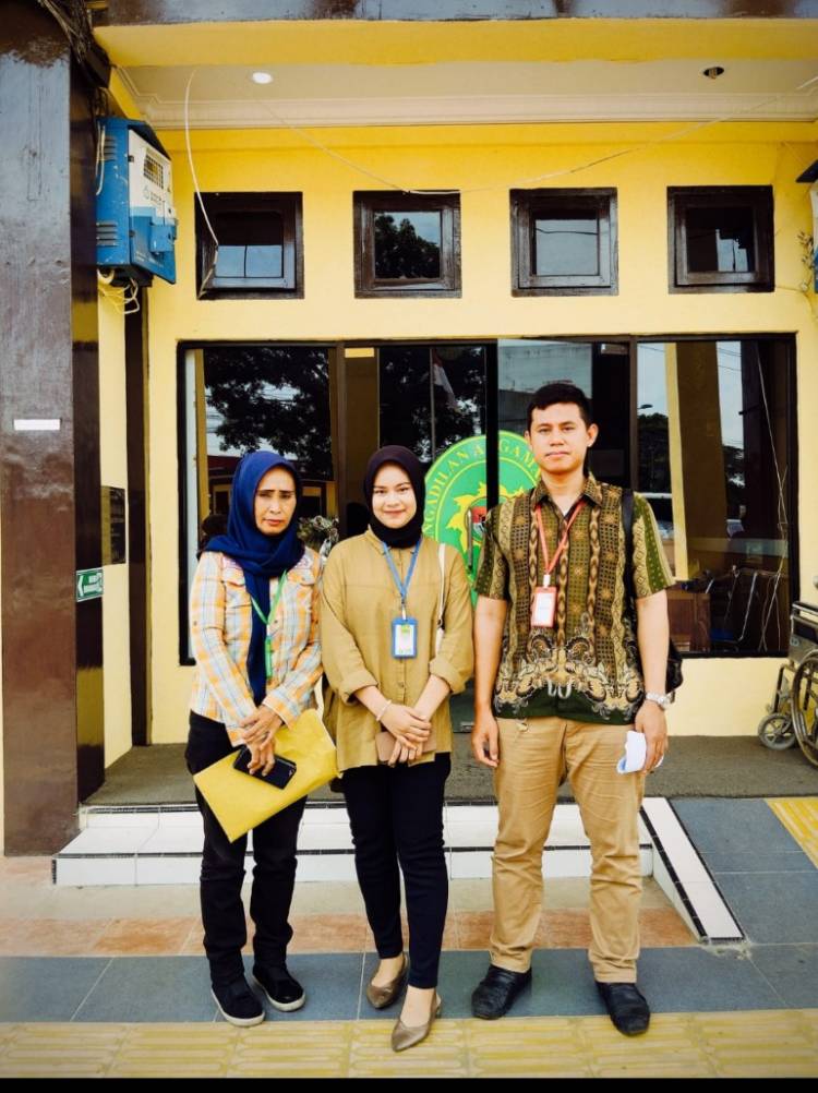 Sidang Lanjutan Gugatan Cerai M.Sugiarto,  Agenda Menghadirkan Saksi ke II Dari Tergugat Eka Wardani