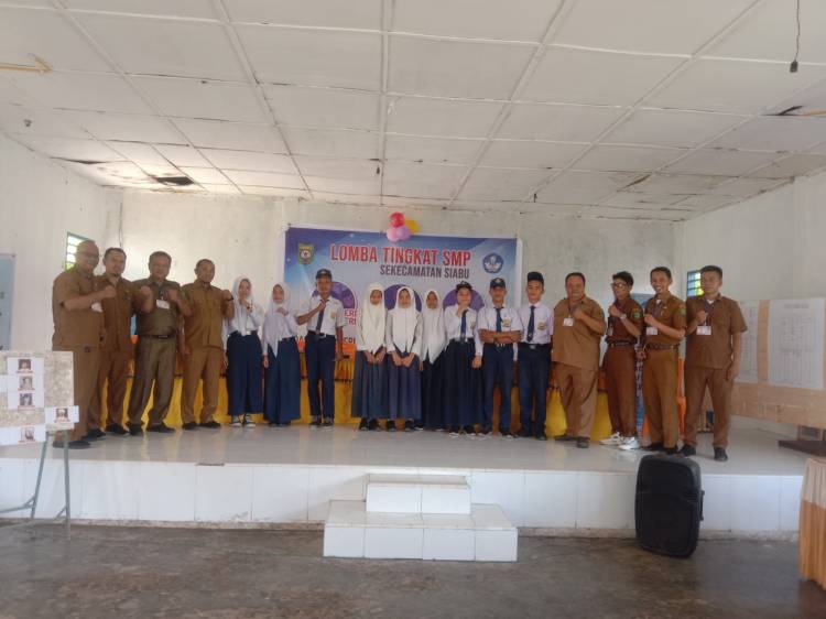 SMP N 2 SIABU,Raih Juara 1 Cerdas Cermat,Juara 1 Vocal Solo dan & Juara 3 Puisi
