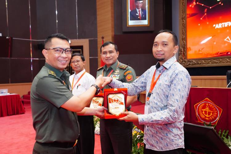 Waasrenum Panglima TNI Buka Rakor Litbang TNI Tahun 2024