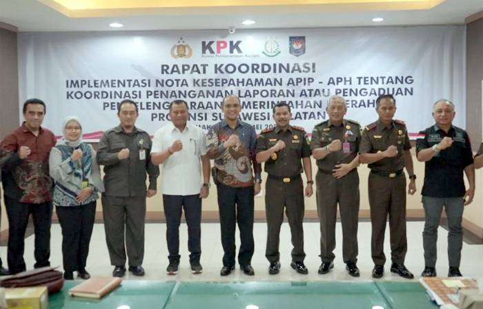 Pimpin Rakor, Kajati Sulsel Agus Salim Sampaikan Pentingnya Sinergitas Antara APIP-APH Dalam Memberikan Kepastian Hukum