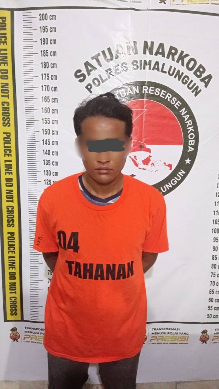 Penangkapan DHS oleh Satnarkoba Polres Simalungun dengan Barang Bukti Sabu 0,43 Gram
