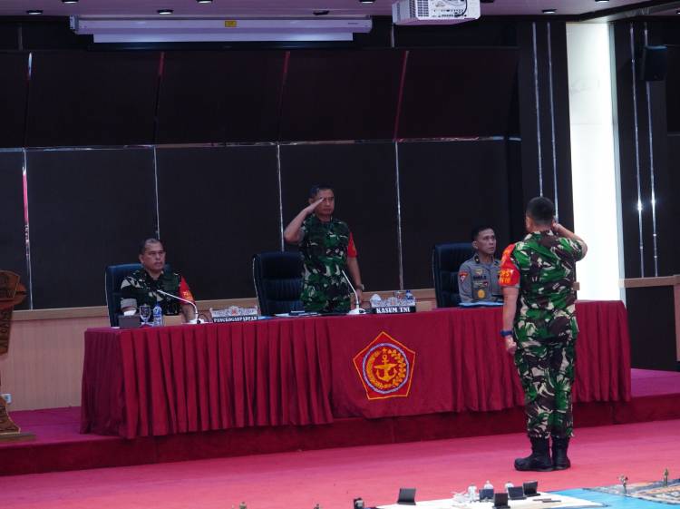 Kasum TNI Terima Paparan Satgas Pengamanan VVIP KTT World Water Forum