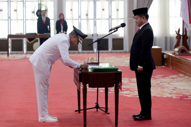 Lantik Muttaqien Jadi Pj Walikota Tebingtinggi,  Pj Gubernur Sumut Yakin Mampu Jalankan Roda Pemerintahan