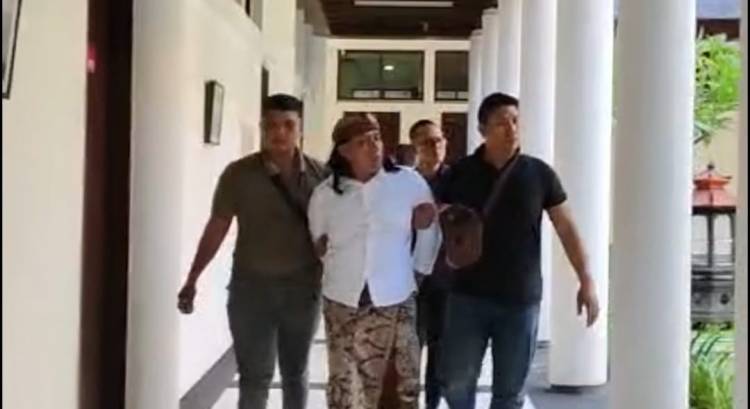 Diduga Lakukan Pemerasan Berbentuk Investasi, Kejati Bali OTT Oknum Bendesa Adat