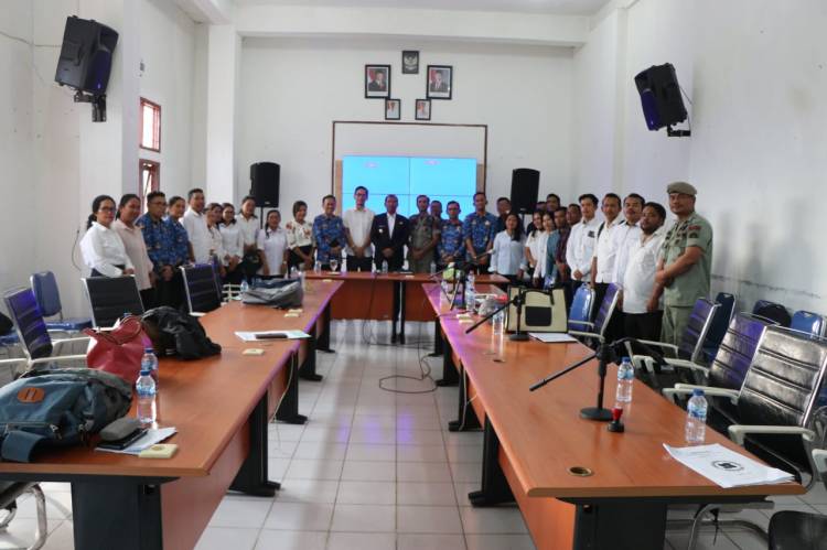 Sejumlah Tenaga Honor Sampaikan Aspirasi, Wabup Toba: Pekerjaan Kami Bagus Karena Kalian