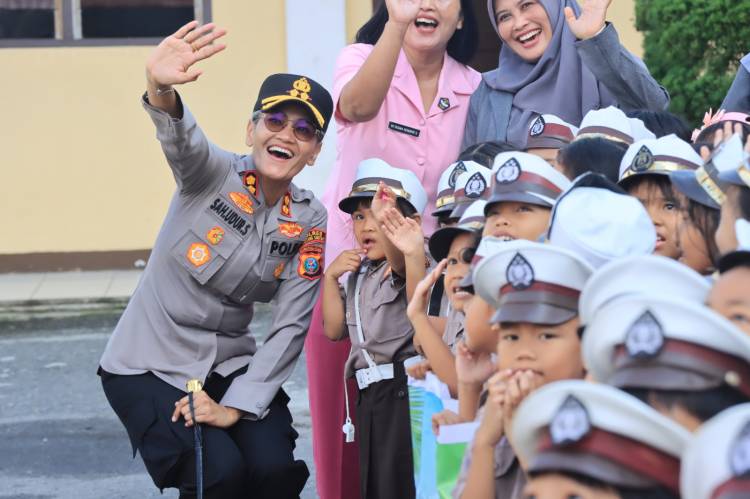 Kapolres Pematangsiantar Perkenalkan Peralatan Samapta Pada Tk