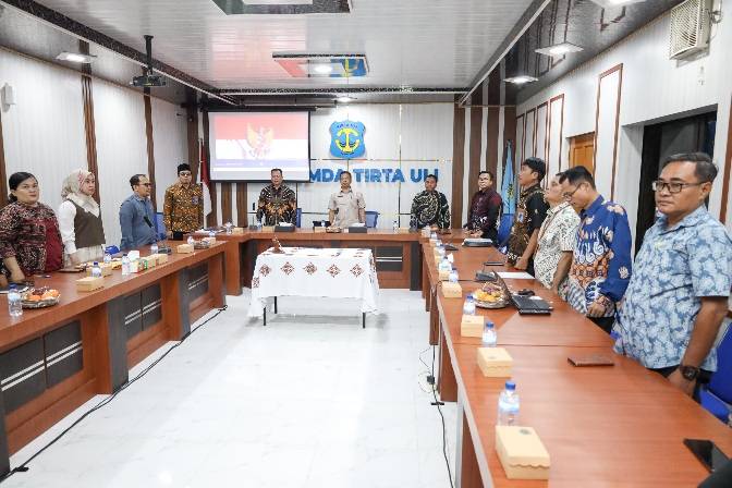 Wesly Melalui Sekda Rapat di Perumda Tirta Uli Penetapan Deviden Tahun Buku 2024