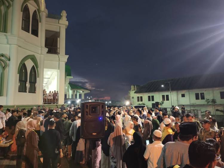 Wakapolres Tebinginggi Hadiri Pelepasan 116 Calon Jamaah Haji Kloter 16 Tahun 1446 H / 2025