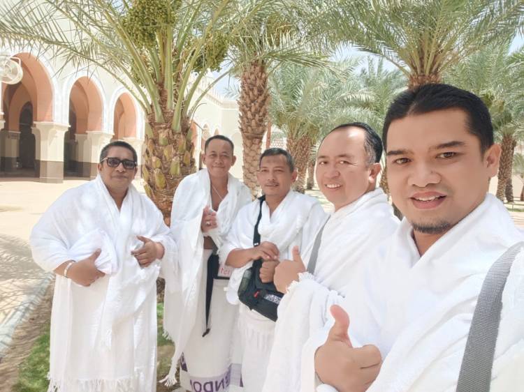 Ketua Kloter 06 KNO Pastikan Kesehatan Prima bagi Jemaah Haji Menuju Mekah