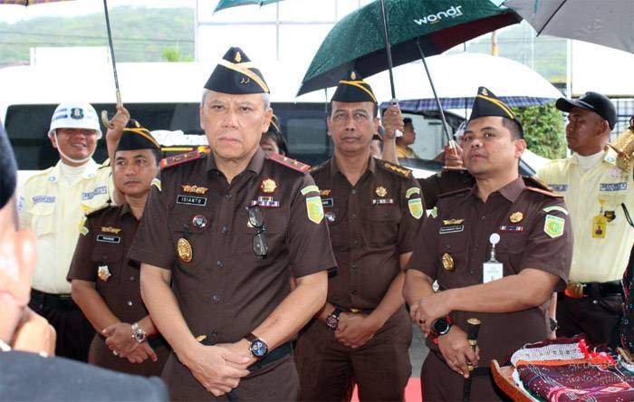 Kajati Sumut Kunker ke Kejari Mandailing Natal dan Ikuti Acara Penutupan Piala Kajari Madina 2025