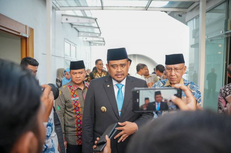 Lantik Kepala Biro Umum dan Biro Pengadaan Barang Jasa,  Bobby Nasution Minta Tutup Celah Korupsi dan Pungli