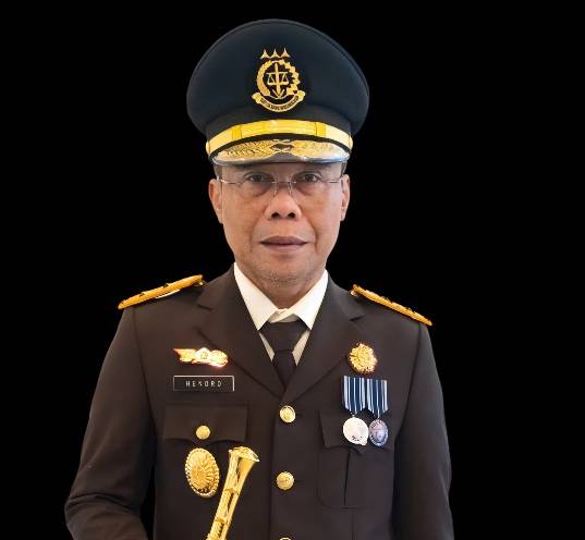 Peduli Perekonomian Masyarakat, Satgas Yonif 715/Mtl Borong Hasil Bumi Mama Papua