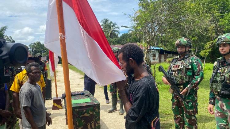 Eks OPM  Yeremias Foumair Berikrar Setia Kembali ke Pangkuan NKRI