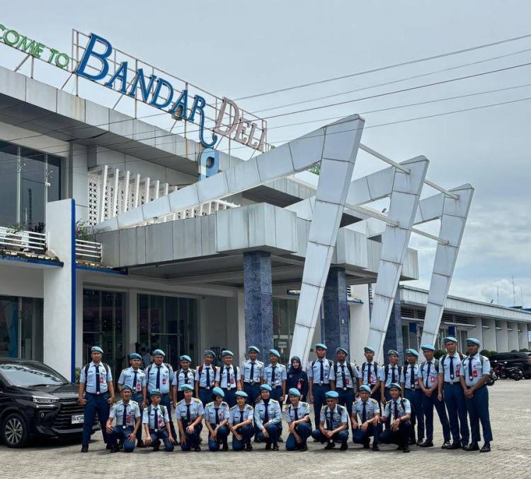 PT Pelindo Regional 1 Belawan Menerima Kunjungan SMK Teknik Tekno Nusantara