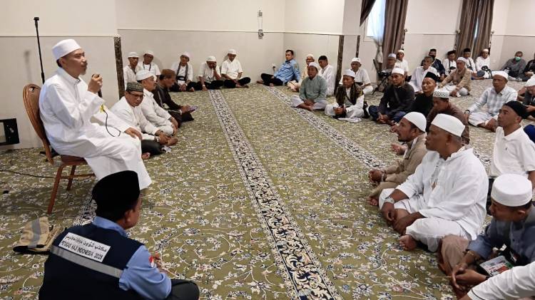 Kloter 10 KNO Hadirkan Ulama Asal Madina Tausiyah Pemahaman Ibadah Haji