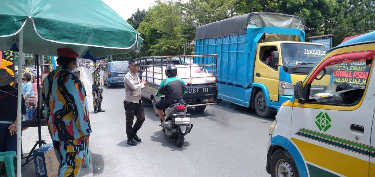 Cegah Penyakit Masyarakat,Polsek Siantar Selatan Patroli Ke Tempat Keramaian