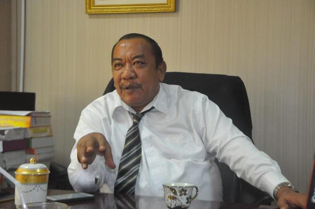 Wakil Ketua DPRD Medan Ajak Nobar Video Melahirkan di FB