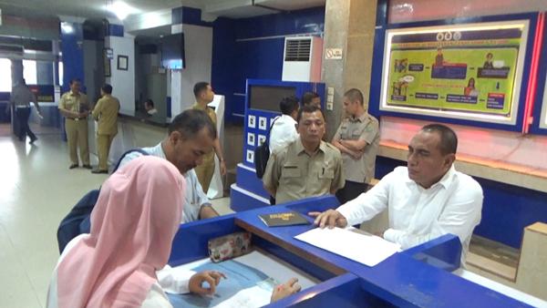 Sidak di Samsat Medan Utara, Edy Minta Jam Buka Layanan Dipercepat