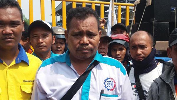 Buruh Pabrik PT Argo Jaya Perdana Gelar Aksi Mogok Kerja