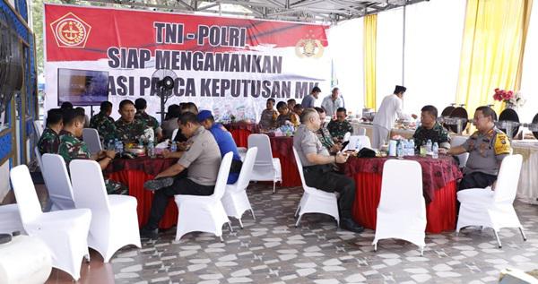 Nonton Siaran Langsung Putusan Sengketa Pilpres, Kapoldasu dan Pangdam Harap Masyarakat Terima Putusan MK