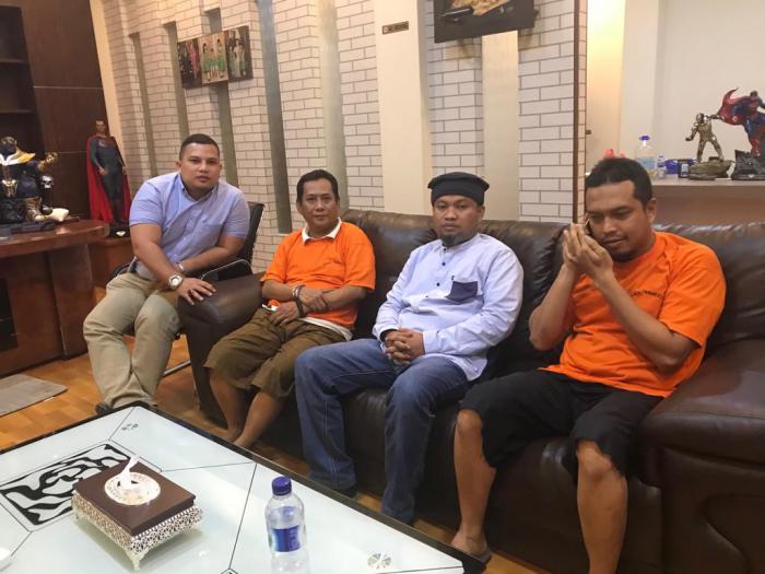 Akhirnya, Dua Pentolan GNKR Lebaran Bersama Keluarga 