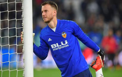 Neto Akhirnya di Percaya Kiper Barcelona