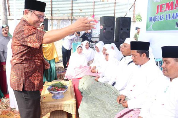 Wakil Wali Kota Tepungtawari Calon Haji Kecamatan Medan Deli
