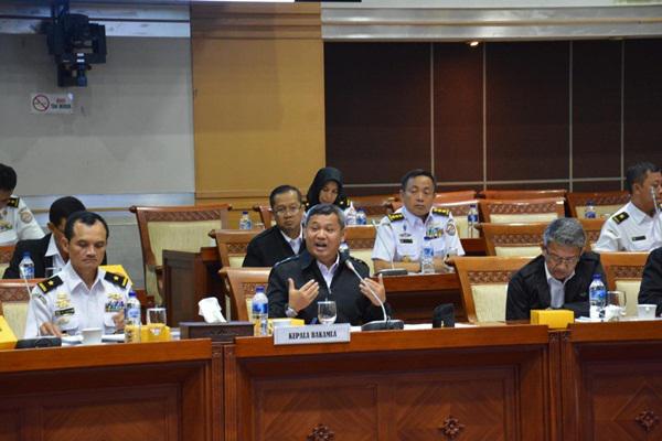 RDP Komisi I, Laksdya Taufiq Beberkan Peran dan Fungsi Bakamla Sebagai Institusi Coast Guard