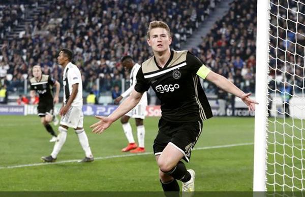 Juventus Rekrut De Ligt beriksar  Rp1,12 triliun