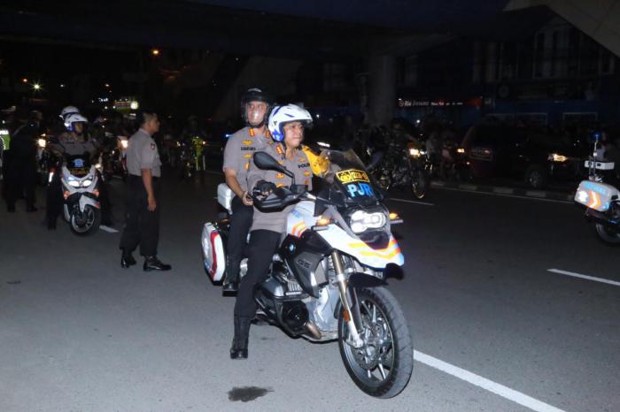 Kapolrestabes Medan Dampingi Kapoldasu dan Pangdam I/BB Patroli