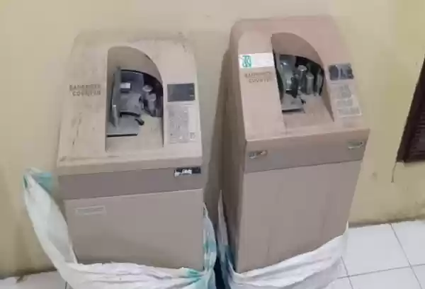 Mesin ATM BRI di Bawa Kabur Pemulung