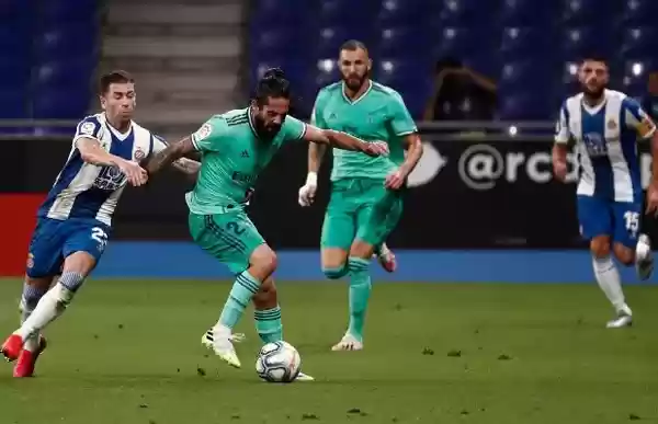 Pengunjung Babak Pertama , Madrid Cetak Gol