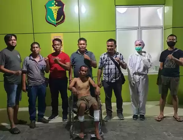 Kepergok Mencuri, Maling Ini Bacok Dua Orang Hingga Kritis