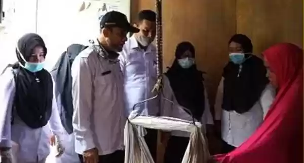 Wabup Aceh Tamiang Besuk Tiga  Balita Penderita Gizi Buruk