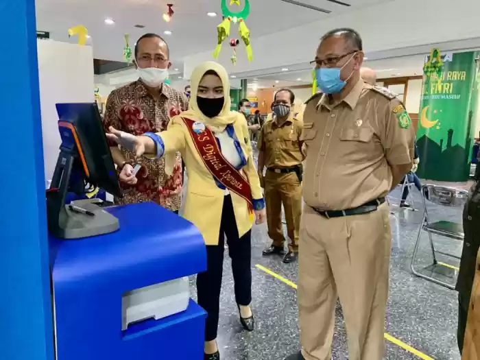 Akhyar Apresiasi BCA Terapkan Protokol Kesehatan yang Ketat