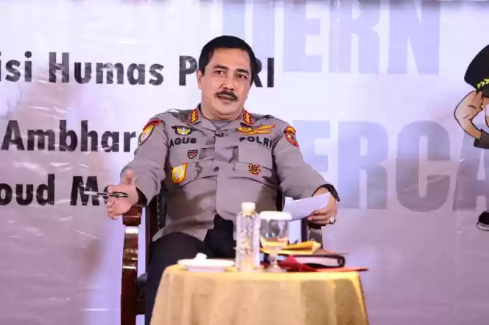 Kabaharkam Polri: Fa-inna Ma'al 'Usri Yusran