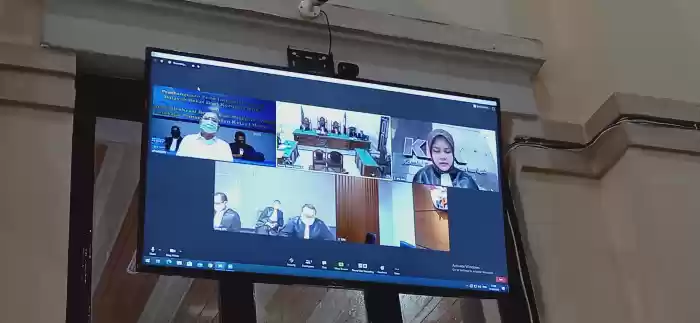 Diganjar 6 Tahun Penjara Karena Terima Suap, Hak Politik Dzulmi Eldin Juga Dicabut