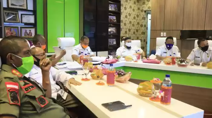 Sekdako Binjai Ikuti Rakor Pemantapan Pelaksanaan Pilkada Bersama Mendagri