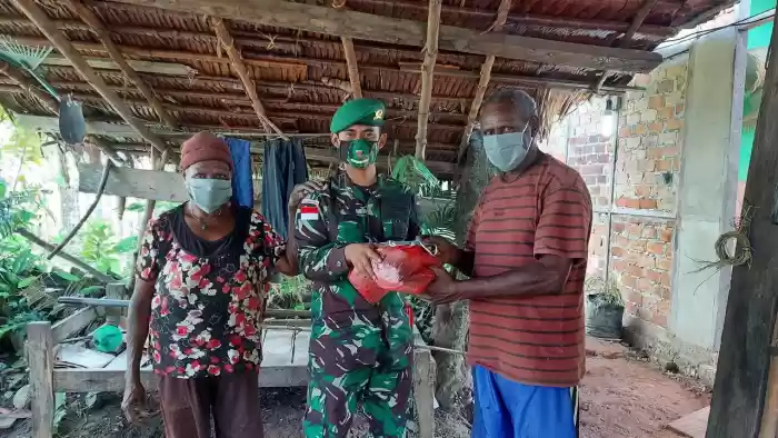 Bagikan Masker dan Pakaian  Layak Pakai Kepada Warga Binaan