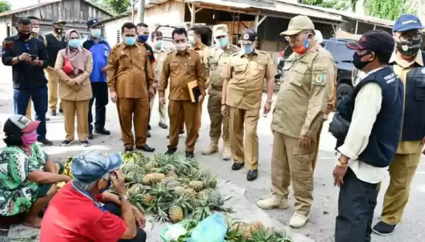 Bupati Sergai Tinjau Pasar dan Sekolah Terdampak Sampah