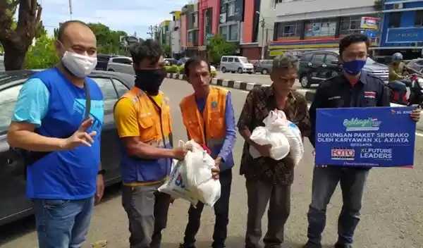 Bantuan XL Axiata ke Warga Terdampak Covid-19 Terus Mengalir